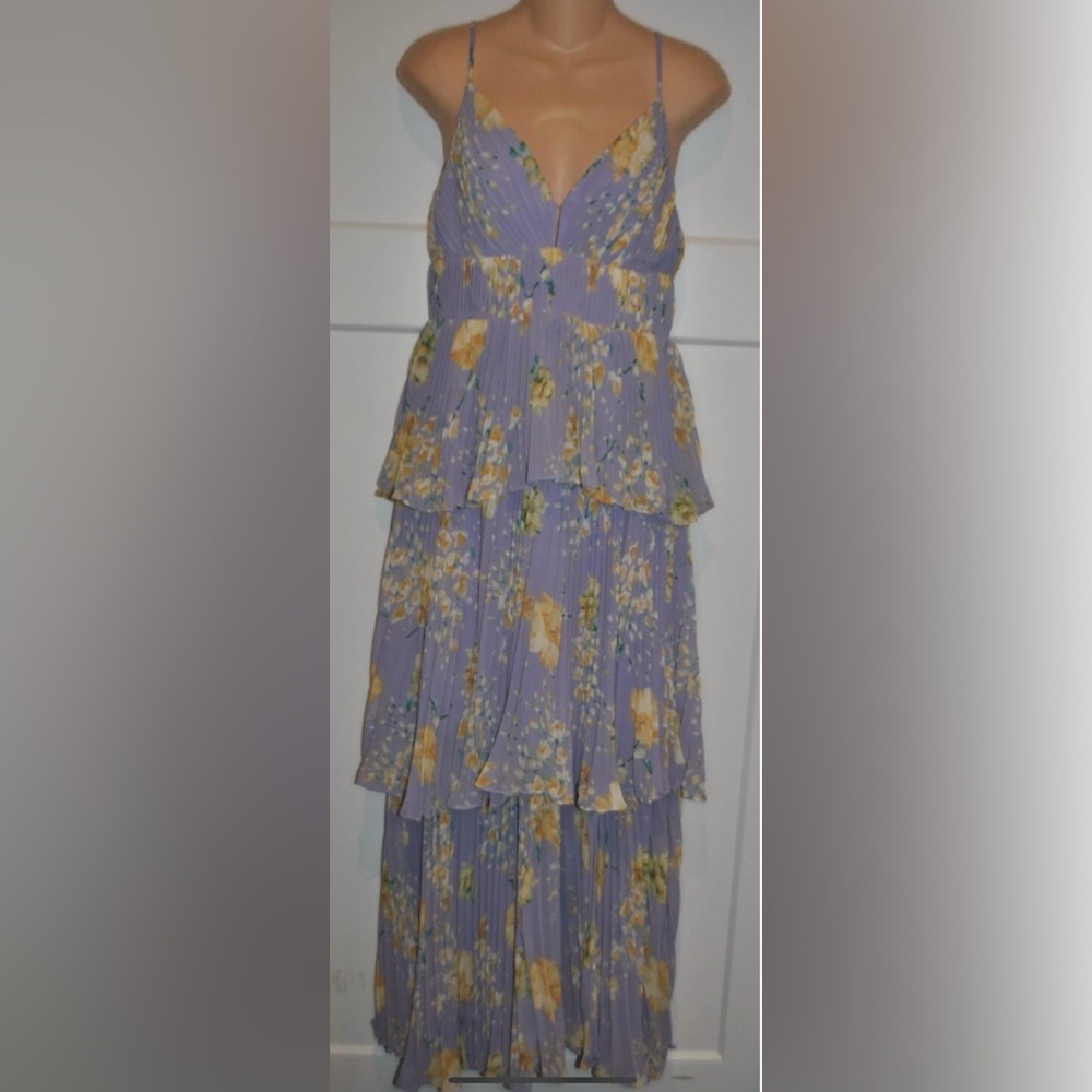 NWT Astr The Label Zaida Floral Tiered Maxi Dress - Picture 7 of 13